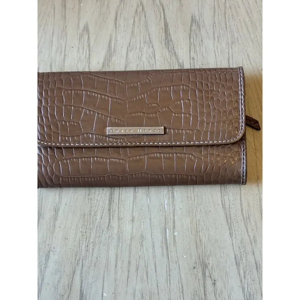 VTG Crazy Horse Alligator Trifold Wallet Faux Leather Croc Textures Checkbook